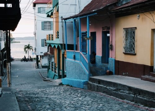 Antigua Guatemala to Flores (Guatemala) (Direct Shuttle)